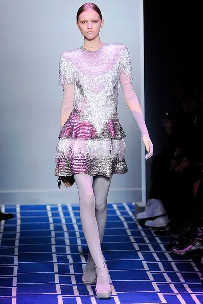 Look 36